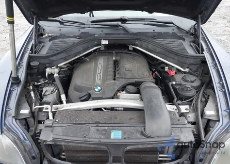 2011 BMW X5 xDrive35I/xDrive35I Premium/xDrive35I Sport Activity z USA, uszkodzony, nr VIN 5UXZV4C54BL405799